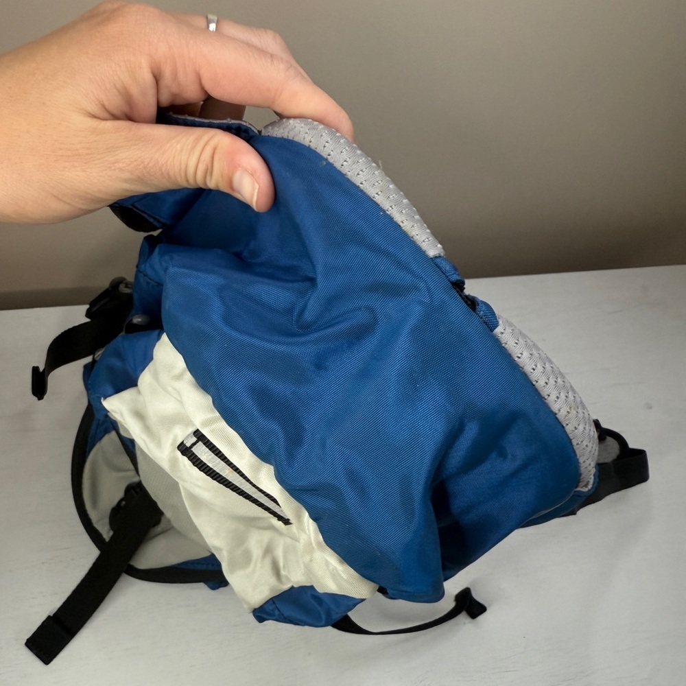 Camelbak Mini Mule Hydration Backpack 1.5L - No bladder - Picture 10 of 12